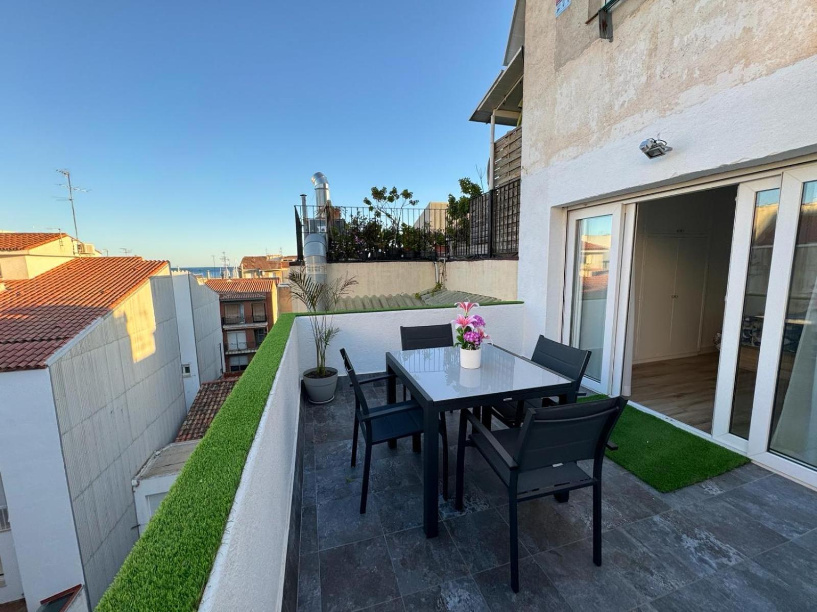 Acogedor Apartamento A 50 Metros Del Mar Cambrils Exteriör bild